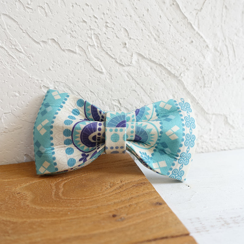 Custom Folk Blue Dog Collar Bow Tie Set