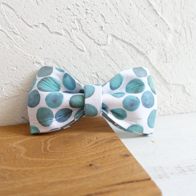 Custom Bubble Dog Collar Bow Tie Set